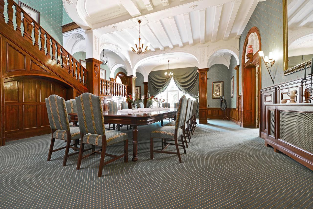 Schlosshotel Villa Westerberge Aschersleben Extérieur photo