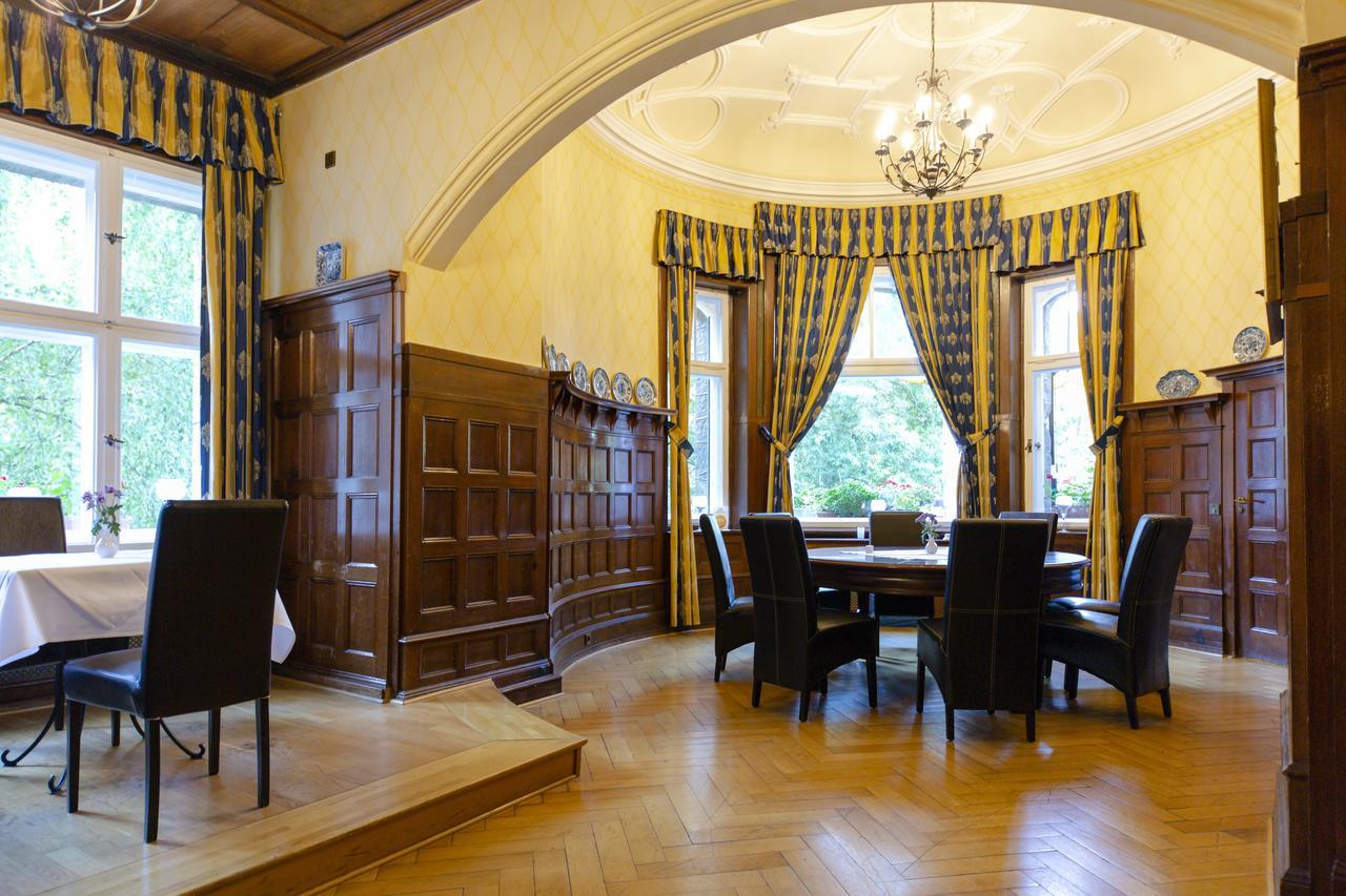 Schlosshotel Villa Westerberge Aschersleben Extérieur photo